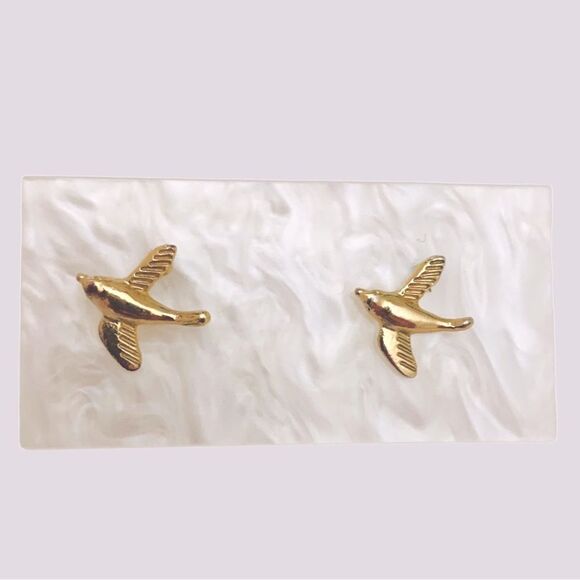 ✨3/$20✨ Gold Birds Post Stud Earrings - Picture 2 of 3